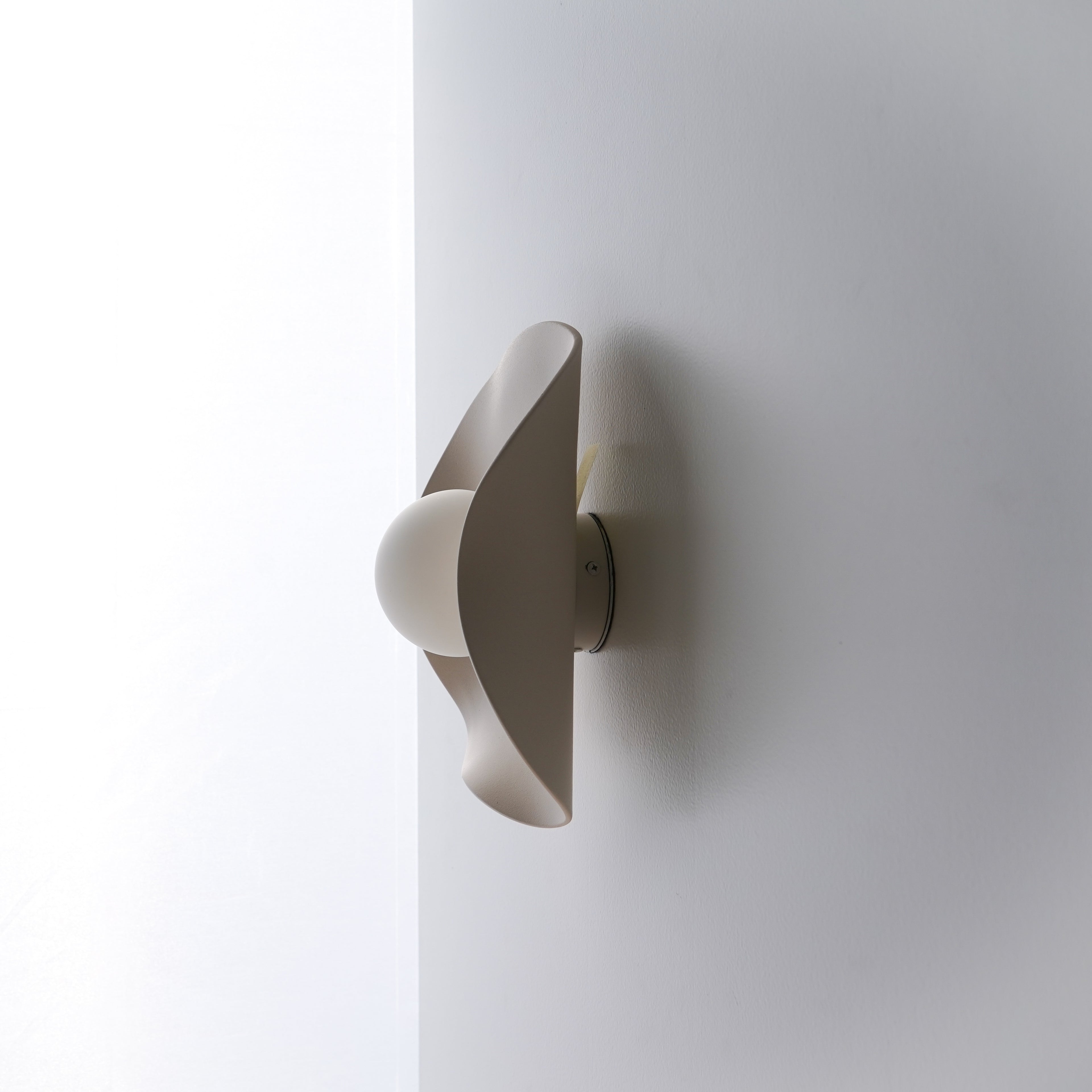 Creamy Matte White Ceramic Wall Light / Sconce