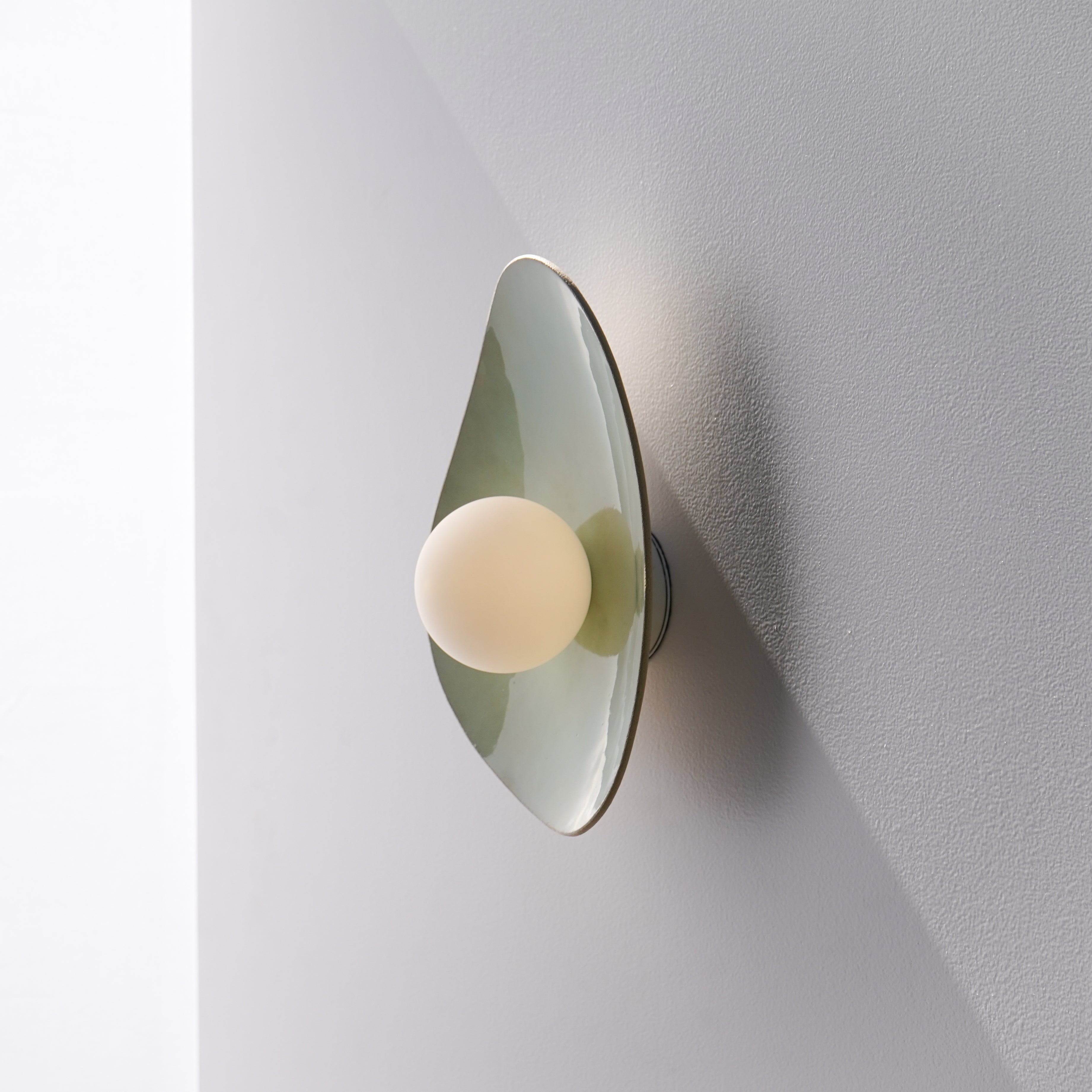 Soft Green Tones Ceramic Wall Lamp / Sconce