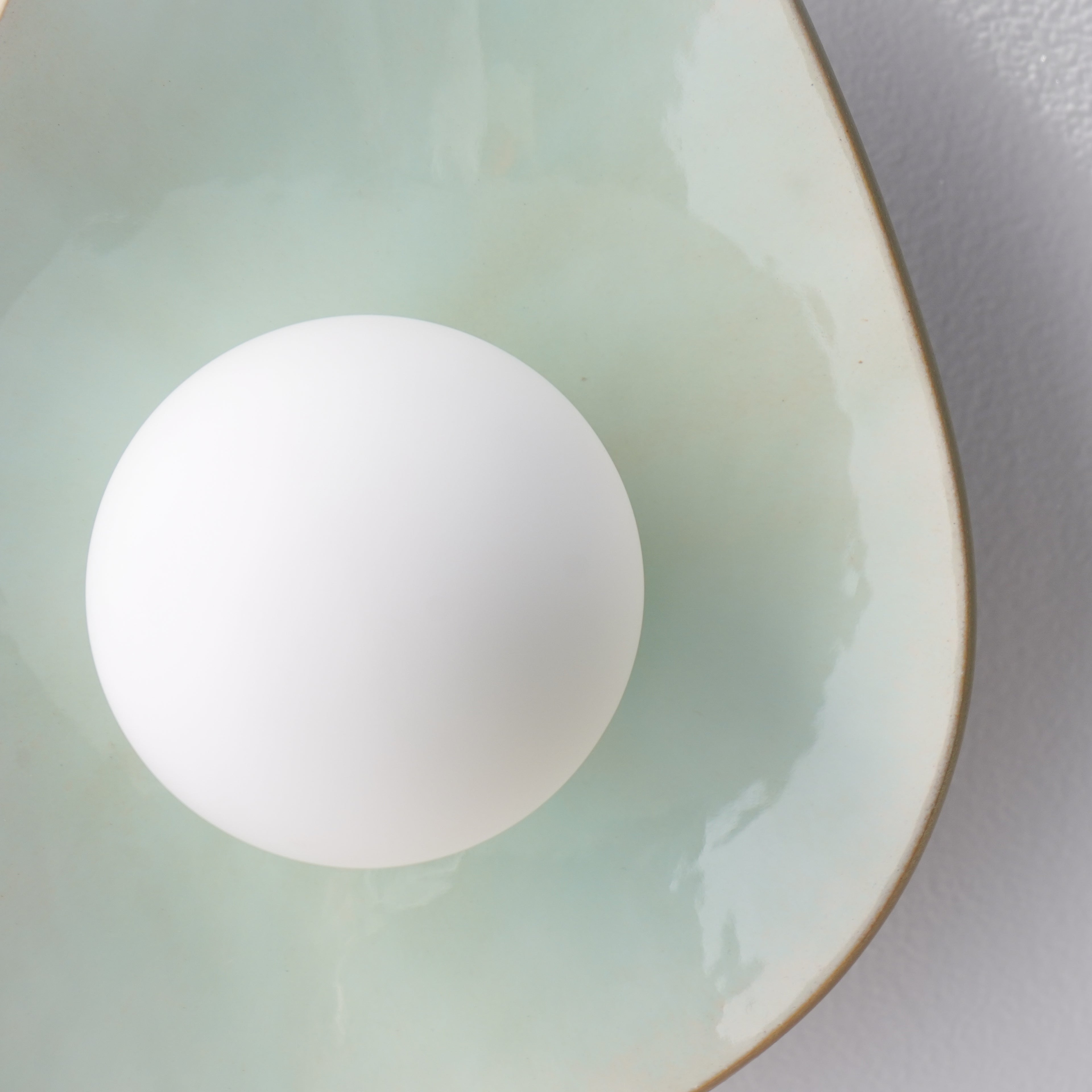 Soft Green Tones Ceramic Wall Lamp / Sconce