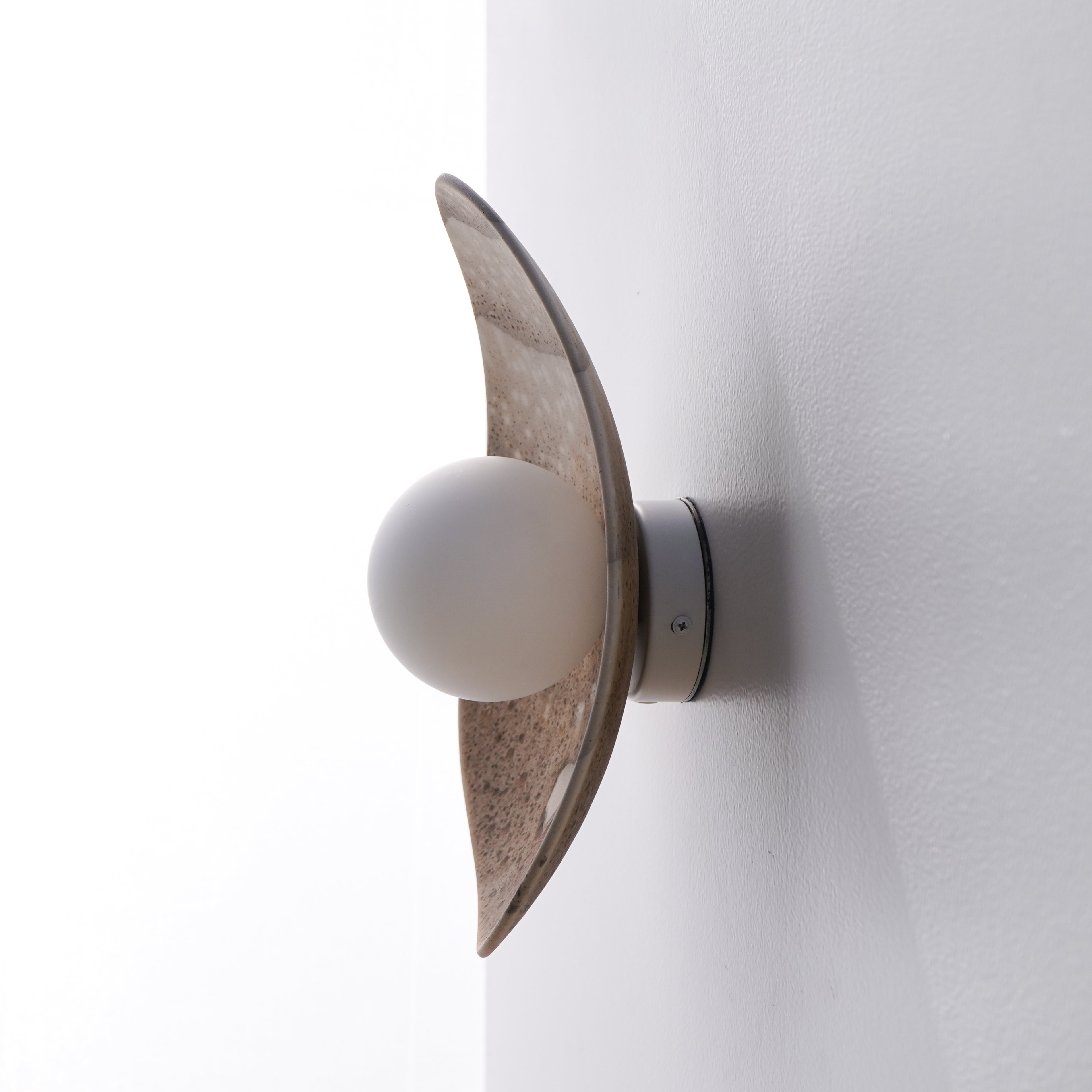 Lámpara de pared/aplique de cerámica color blanco crema