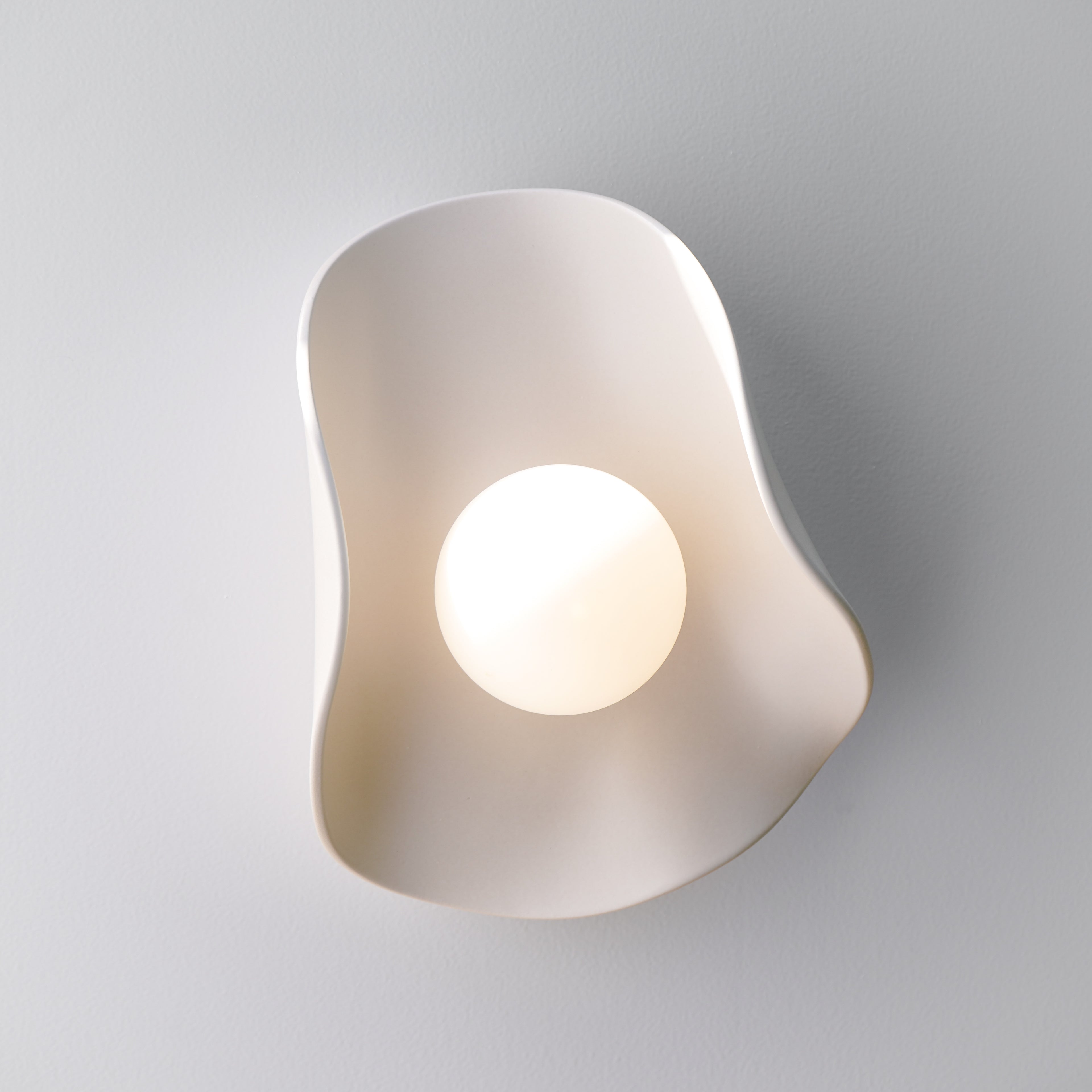 Creamy Matte White Ceramic Wall Light / Sconce