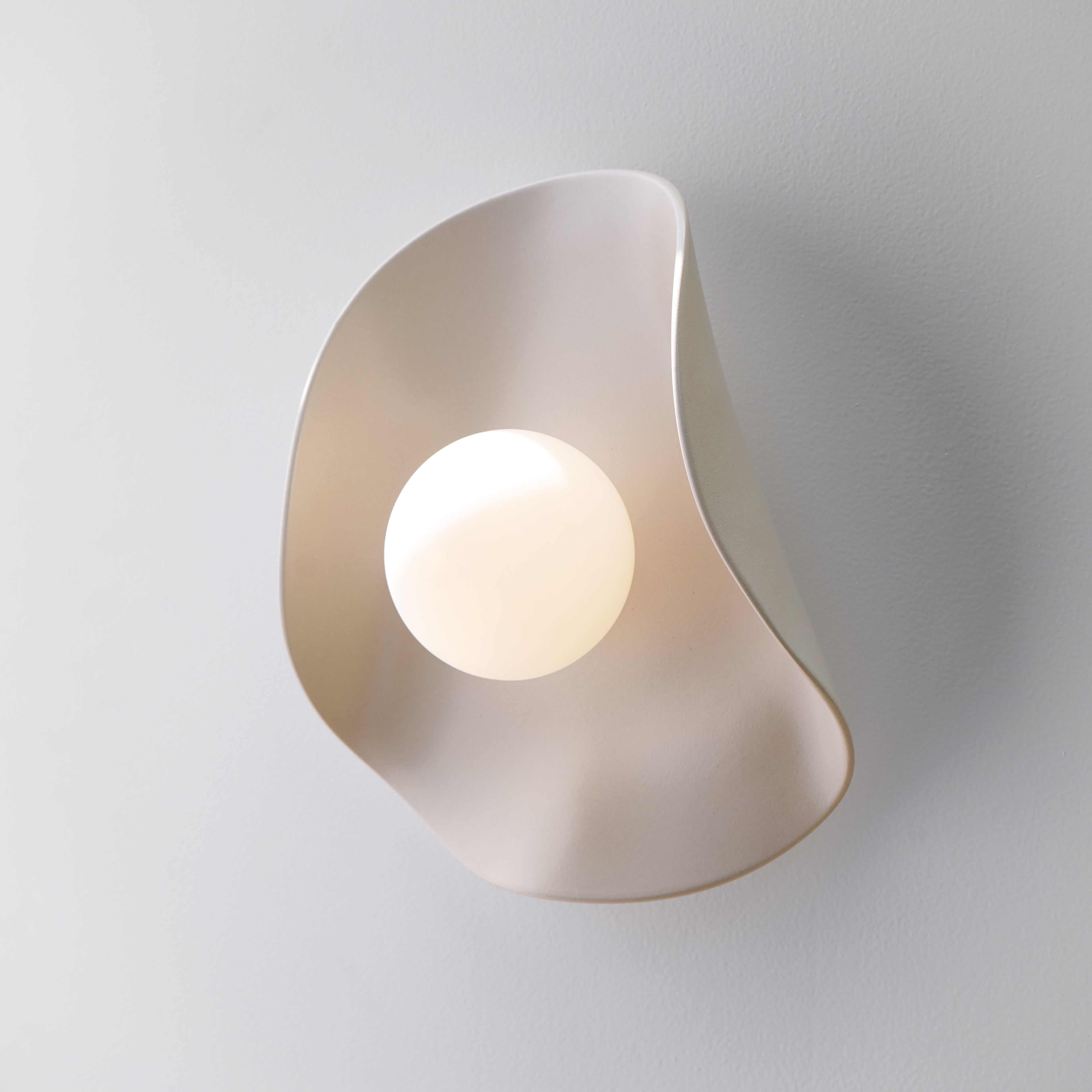 Creamy Matte White Ceramic Wall Light / Sconce