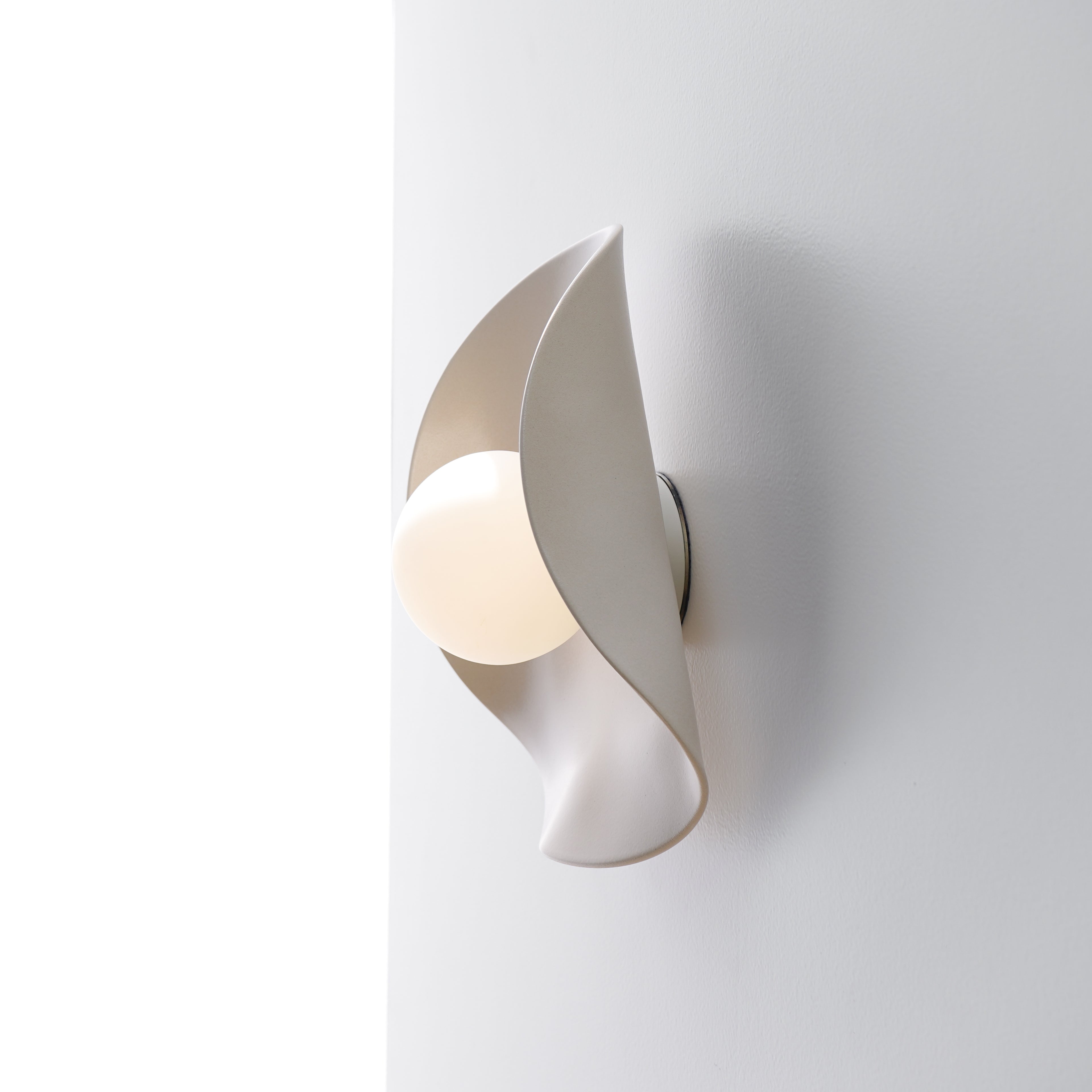 Creamy Matte White Ceramic Wall Light / Sconce
