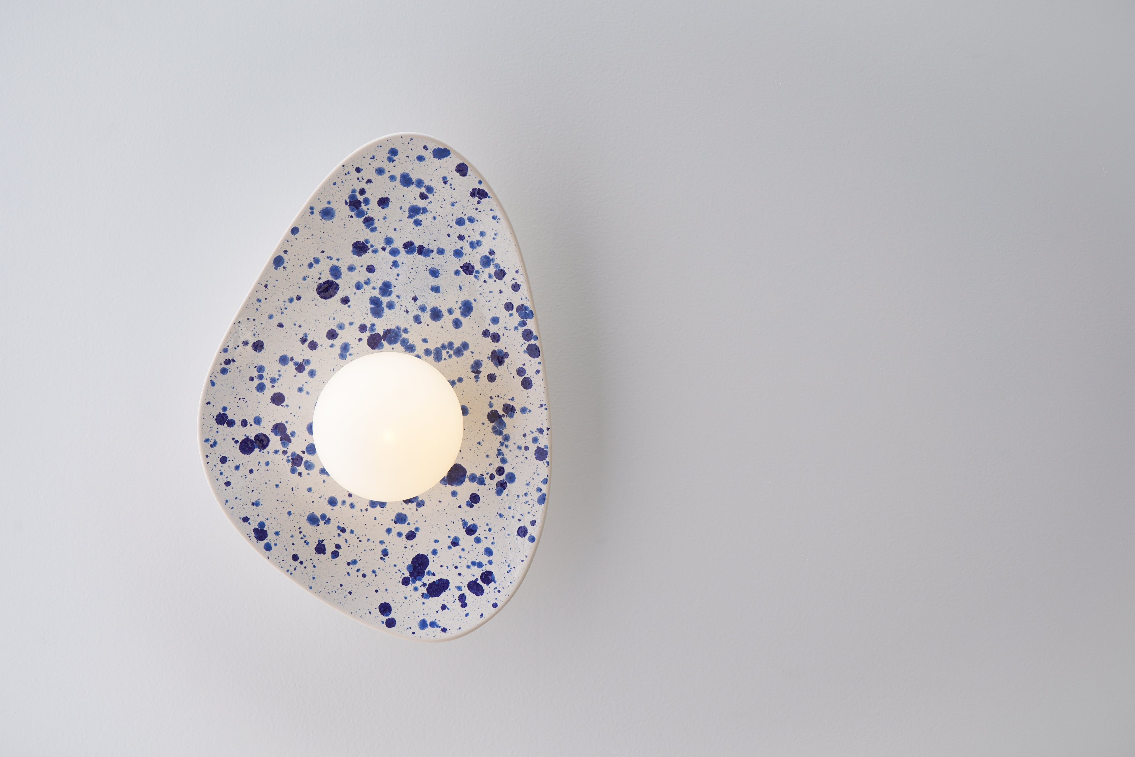 White Ceramic Wall Light with Blue Speckles / Wall Sconce