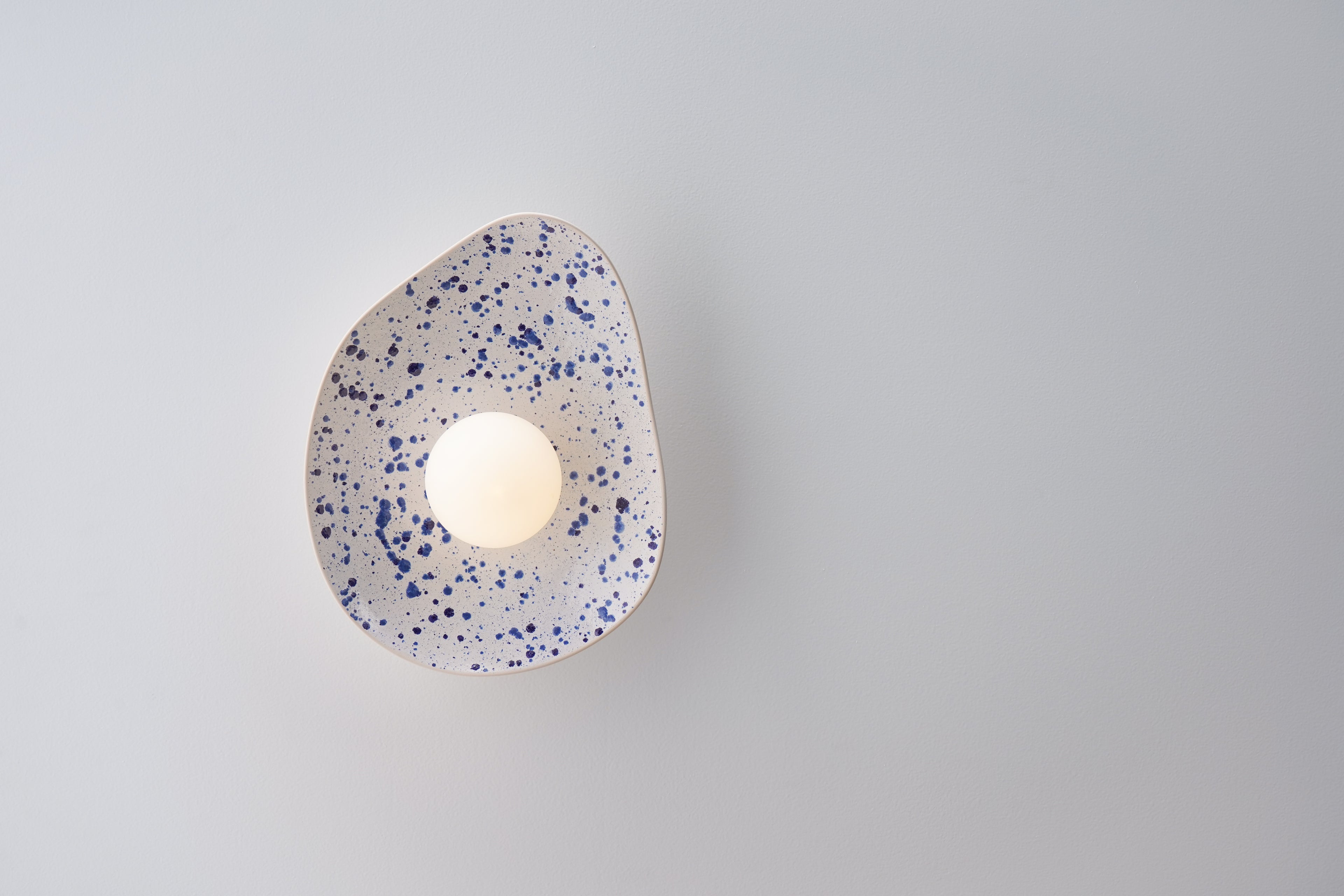 White Ceramic Wall Light with Blue Speckles / Wall Sconce