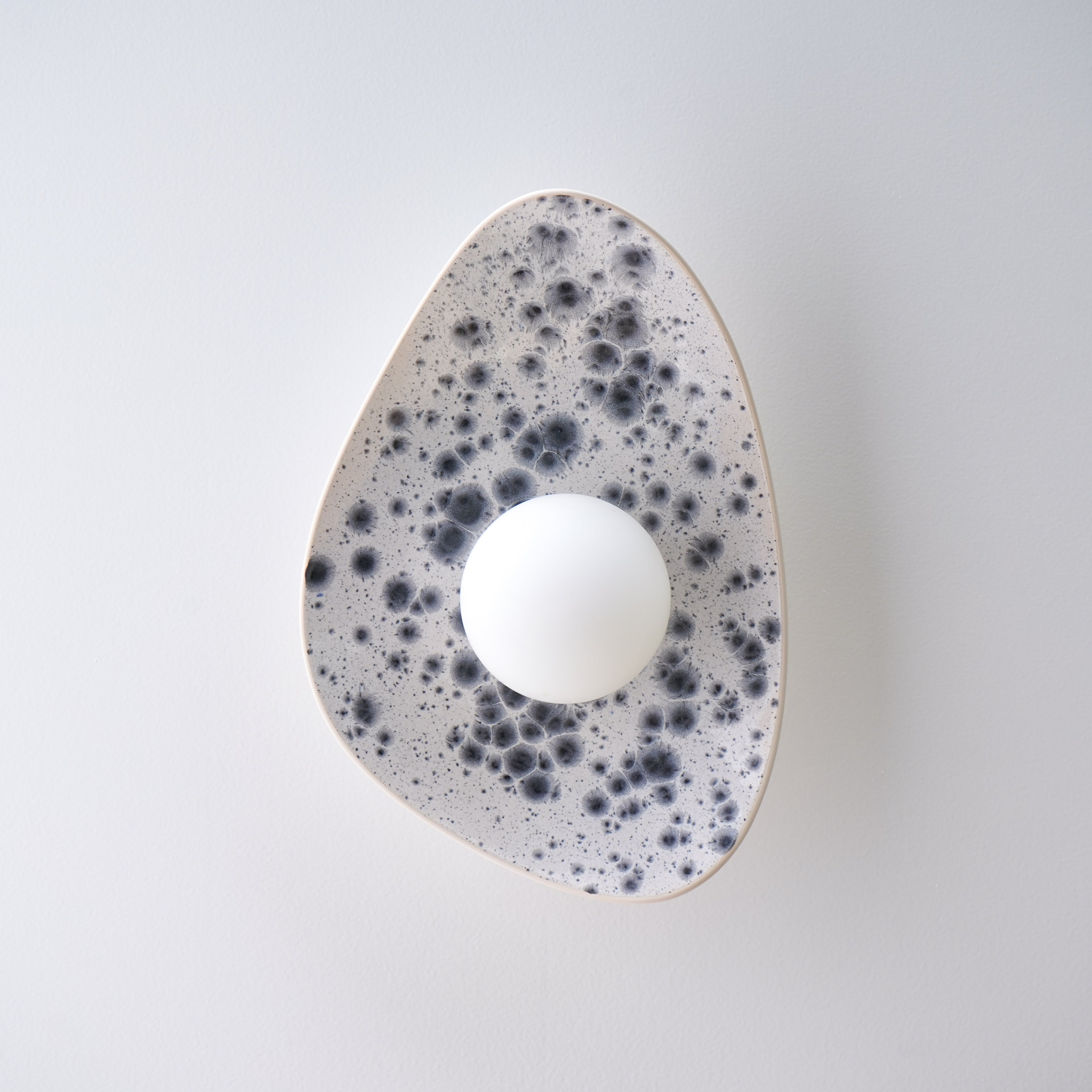 White Ceramic Wall Light with Black Speckles / Wall sconce