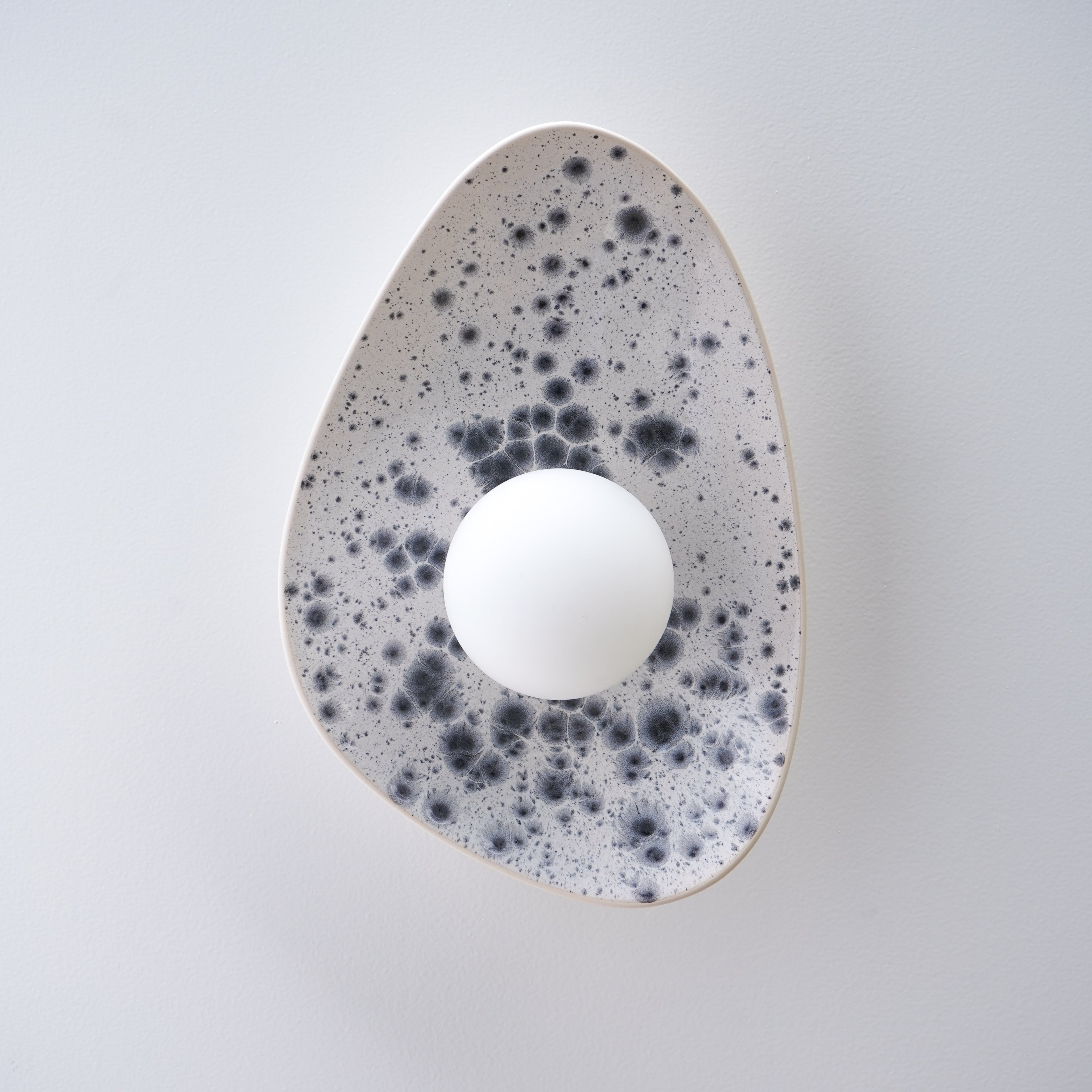 White Ceramic Wall Light with Black Speckles / Wall sconce