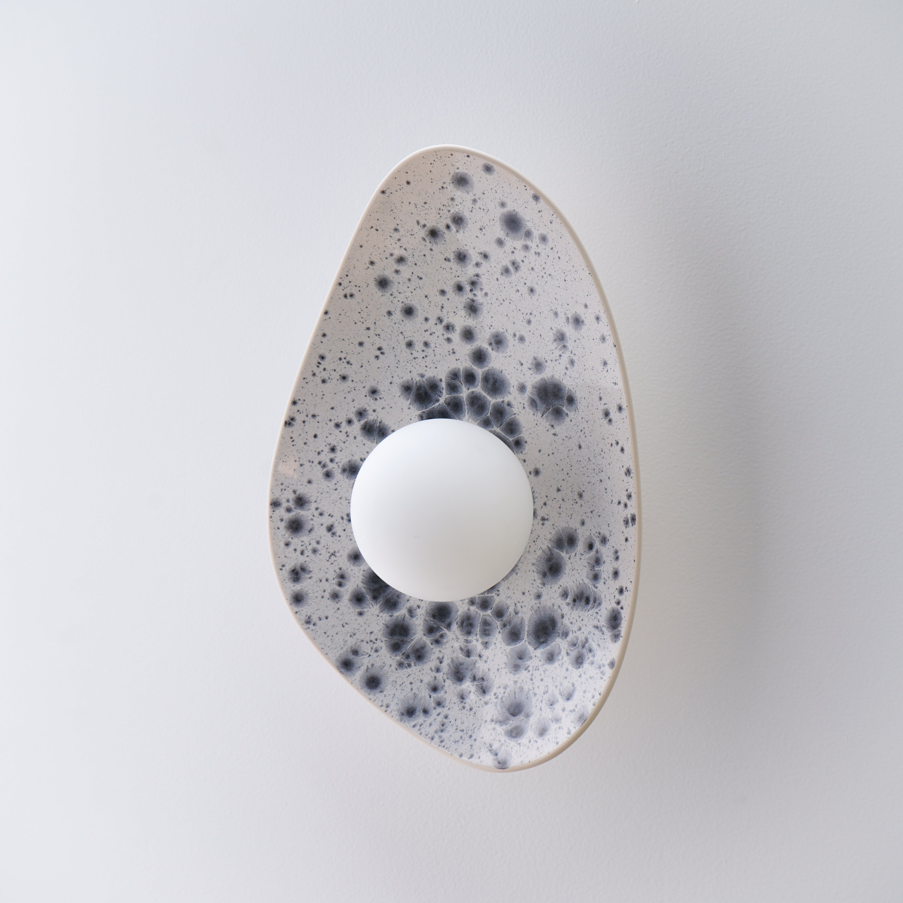 White Ceramic Wall Light with Black Speckles / Wall sconce