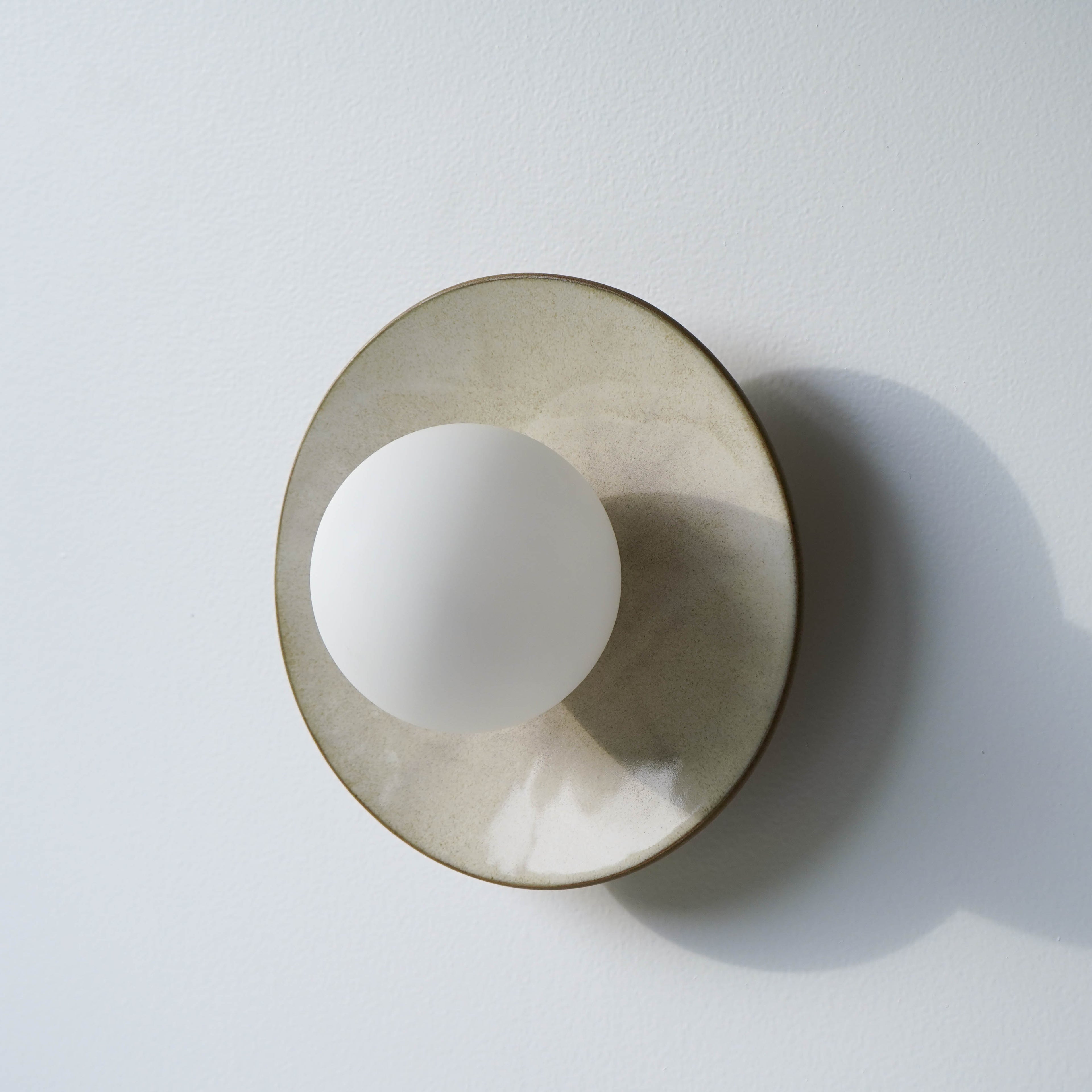 Creamy White Ceramic Wall Lamp / Sconce