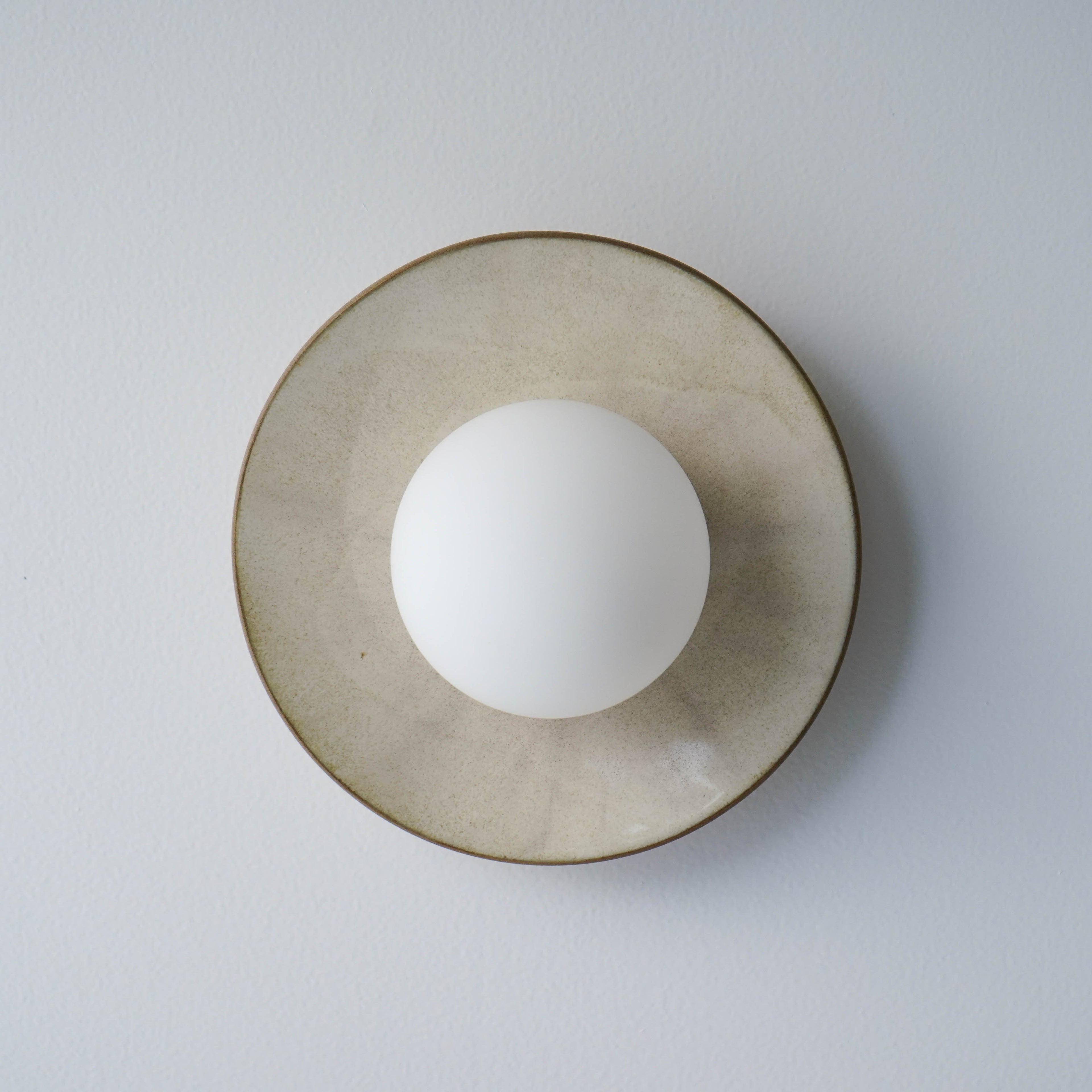 Creamy White Ceramic Wall Lamp / Sconce