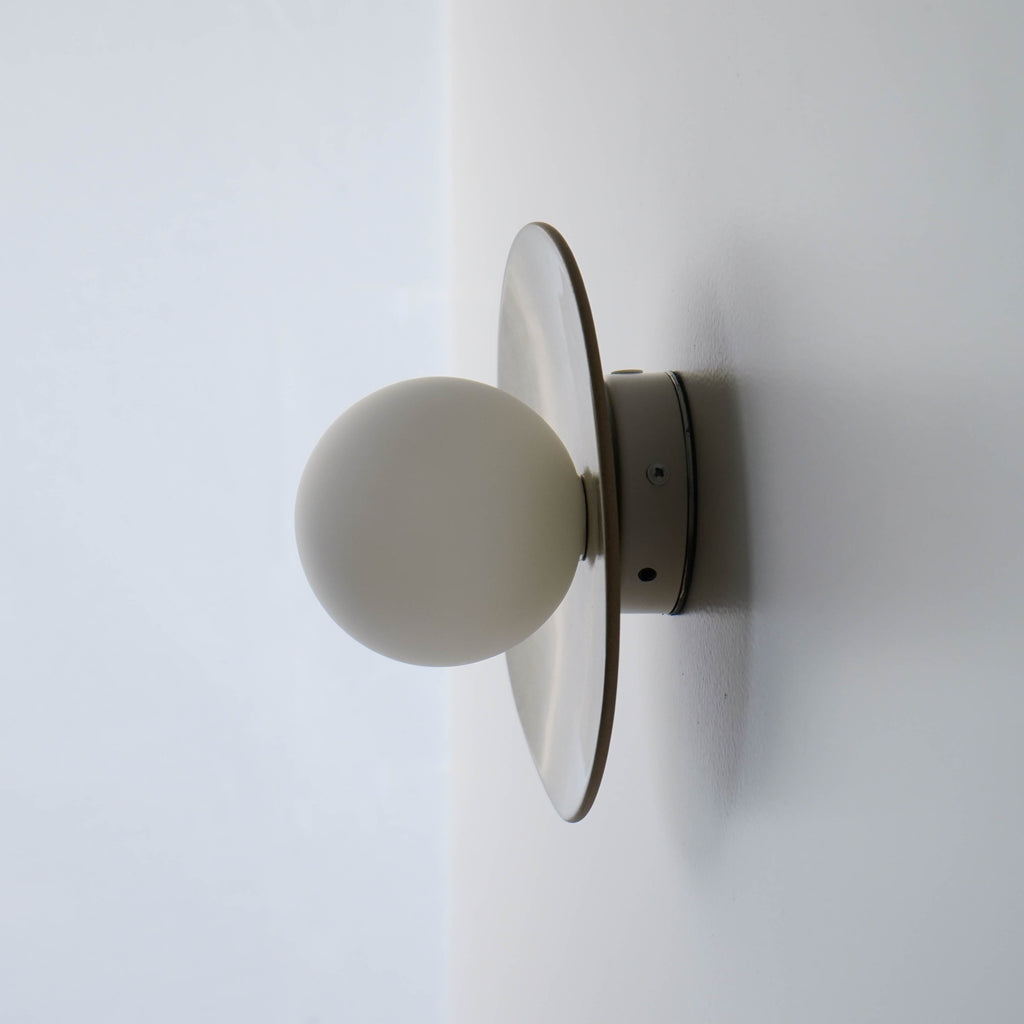 Creamy White Ceramic Wall Lamp / Sconce
