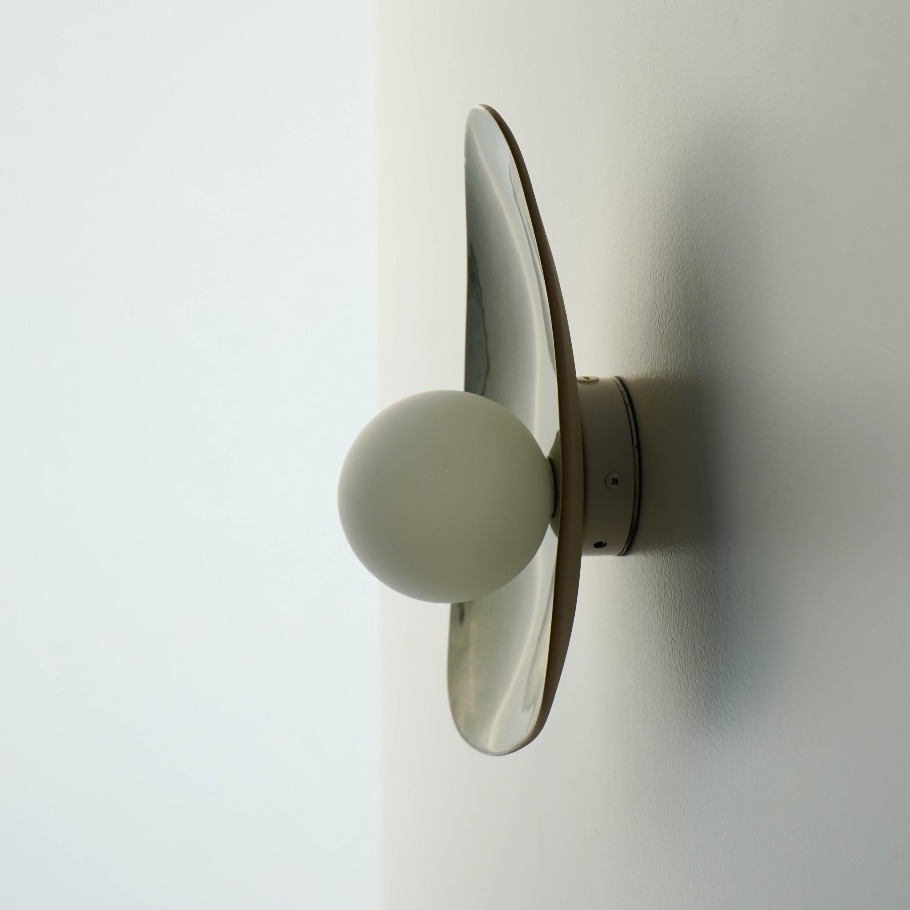 Handmade Lush Green Ceramic Wall Light / Sconce
